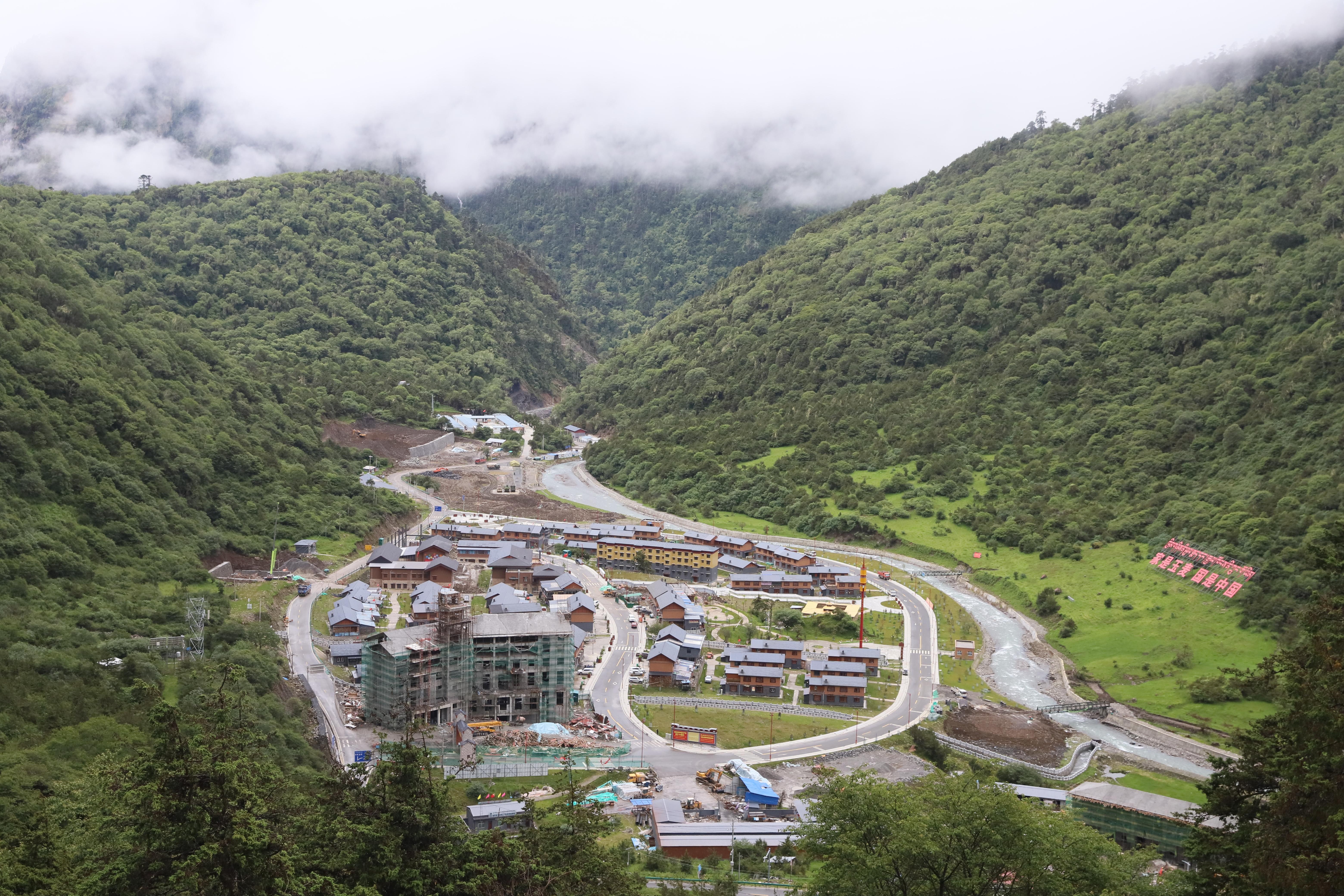 建工股票，開啟自然美景探索之旅的投資之旅